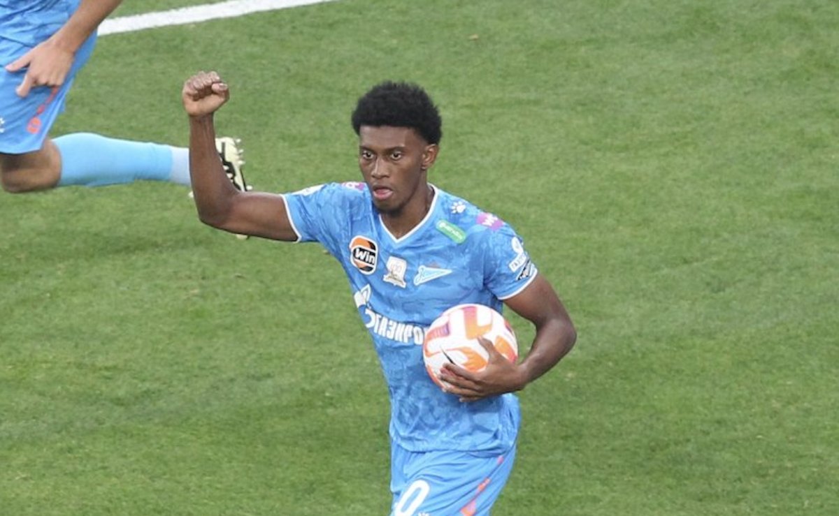 Cassierra, próximo reforço do Atlético, comemora gol pelo Zenit, da Rússia (foto: Divulgação/Zenit)