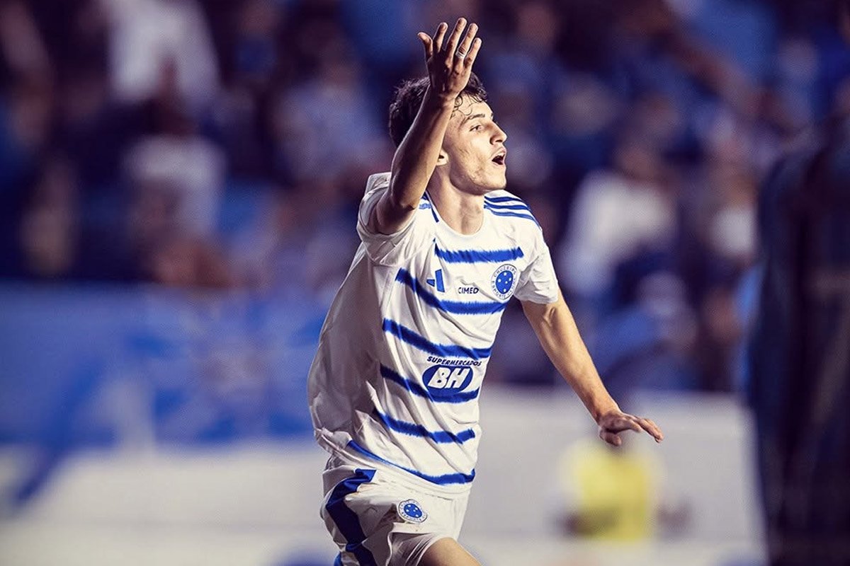 Eduardo Pape comemora gol na classificação do Cruzeiro contra o Grêmio na Copinha 2026 (foto: Abner Dourado/Ag. Paulistão)