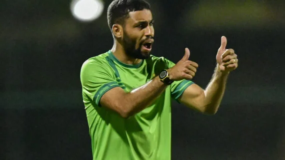 Jorge Victor, técnico do time feminino do América (foto: Mourão Panda / América)