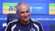 Tite sorri em entrevista coletiva de apresentação no Cruzeiro (foto: Alexandre Guzanshe/EM/D.A Press)