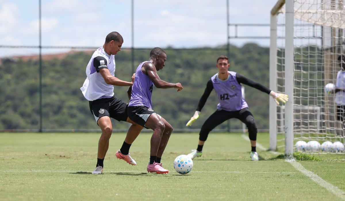 Treino do Atlético antes de jogo pelo Brasileiro (foto: Pedro Souza/Atlético)