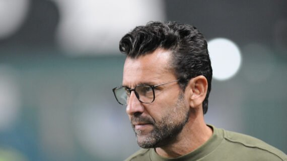 Alberto Valentim, treinador do América (foto: Alexandre Guzanshe/EM/DA Press)