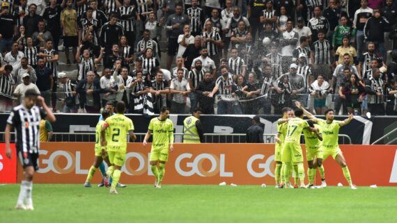 Palmeiras goleou Atlético por 4 a 0 (foto: Ramon Lisboa/EM D.A Press)