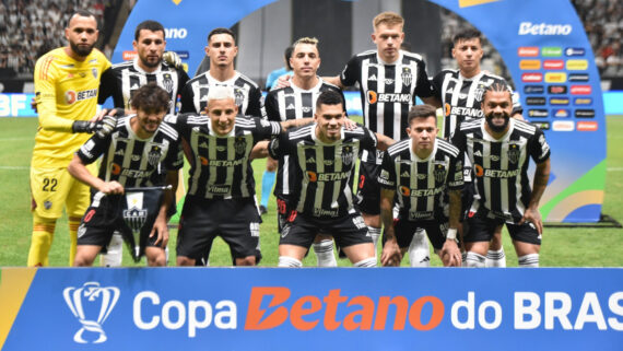 Atlético se classificou para as quartas da Copa do Brasil com vitória sobre o CRB (foto: Ramon Lisboa/EM/DA.Press)