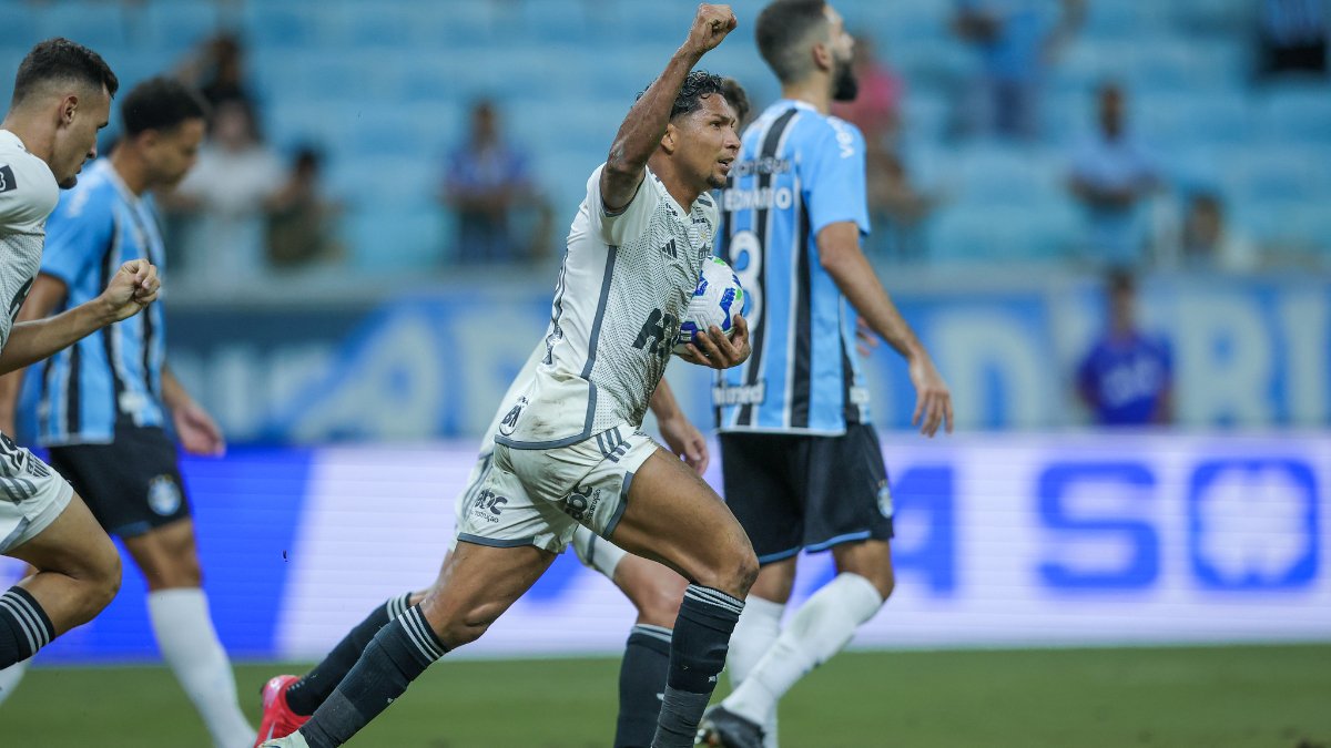 Rony foi o autor do único gol do Atlético na derrota para o Grêmio (foto: Pedro Souza/Atlético)