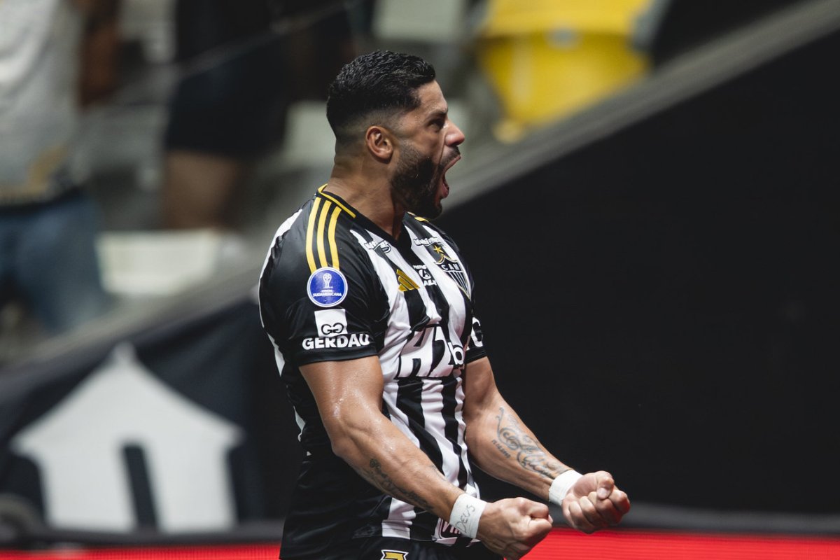 Hulk comemora gol pelo Atlético na Arena MRV (foto: Pedro Souza/Atlético)