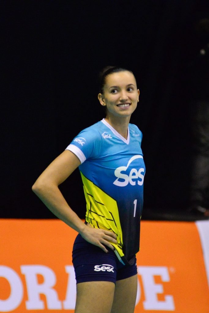 Gabi Guimarães enquanto jogadora do Rio de Janeiro (atual Flamengo)