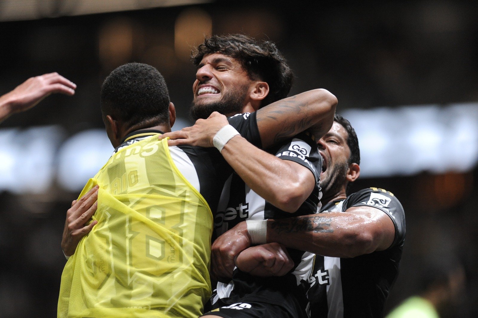 Biel comemora primeiro gol pelo Atlético (foto: Alexandre Guzanshe/EM/DA.Press)